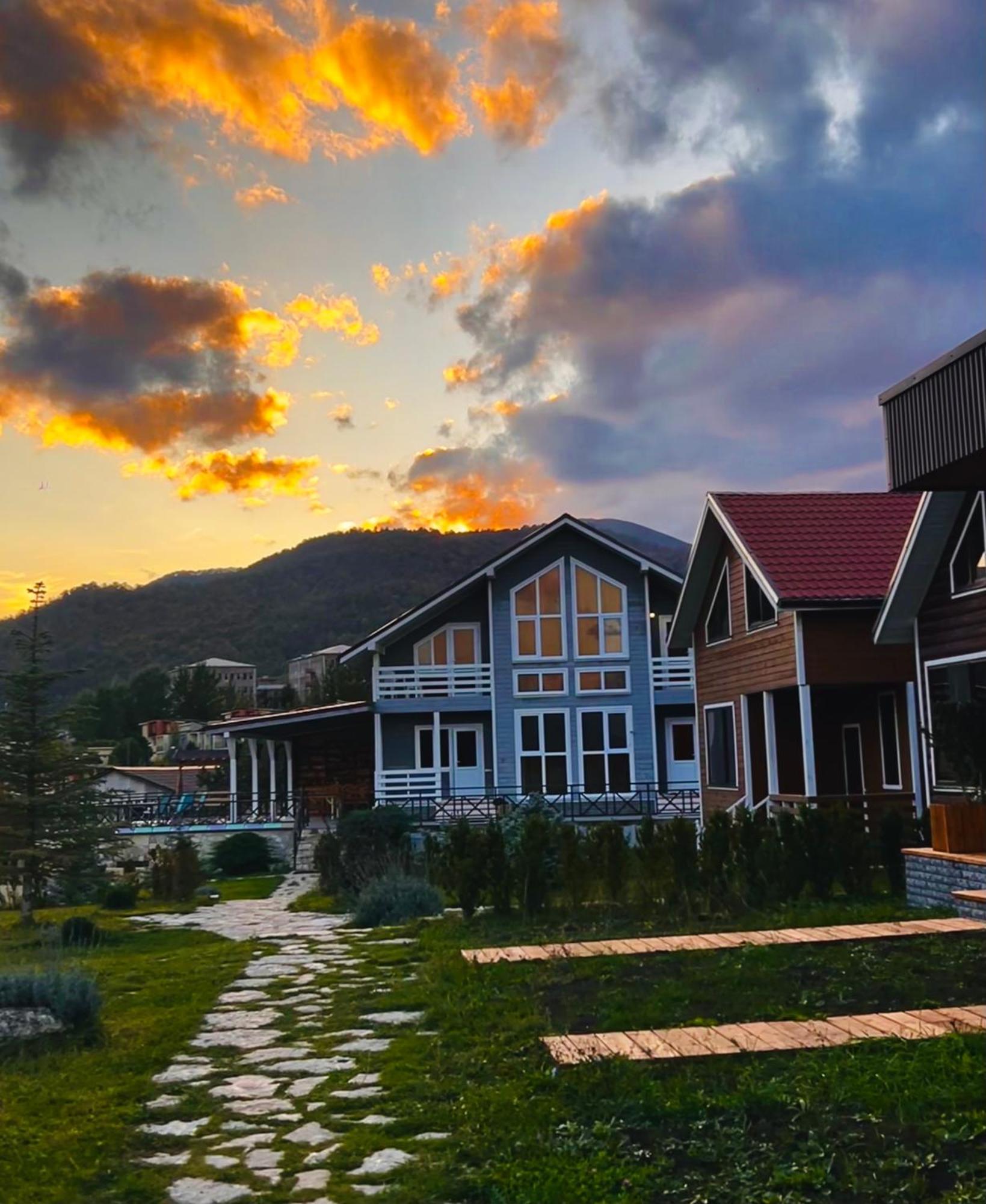 Cottage Chalet And Tours Dilijan Esterno foto